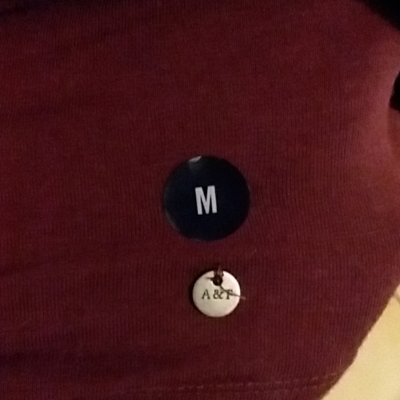 ❌SOLD❌ LAST DAY! A&F Cold Shoulder wrap tee - Picture 6 of 8